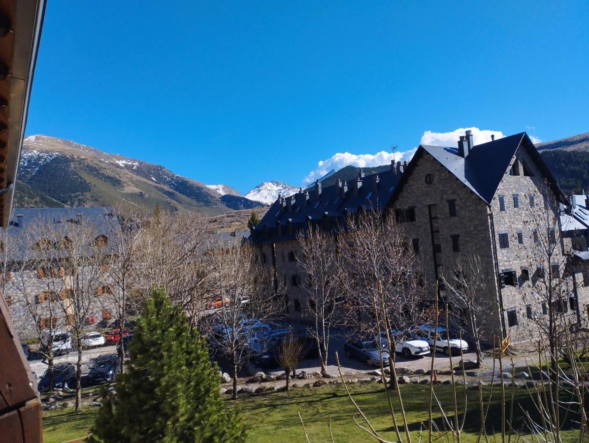 Esqui, Aigueestortes Y Boi-Tauell A Tus Pies En Ebrehogar Pla de l'Ermita Extérieur photo
